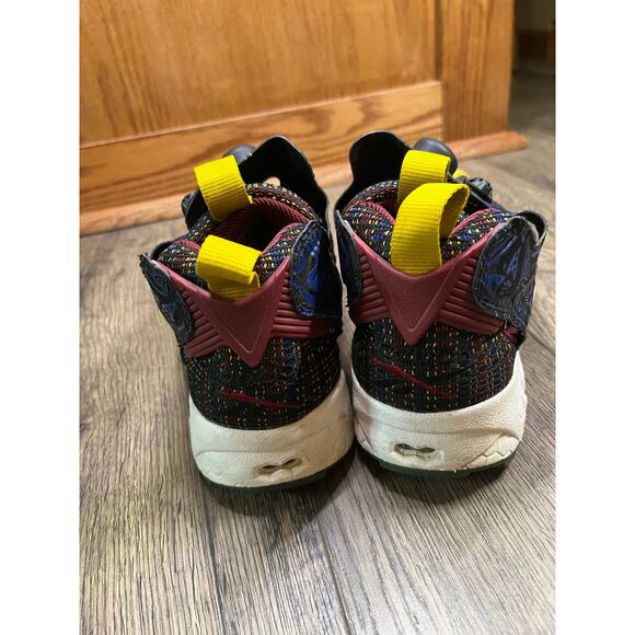 Insta pump fury reebok mens size 8.5 main image 12
